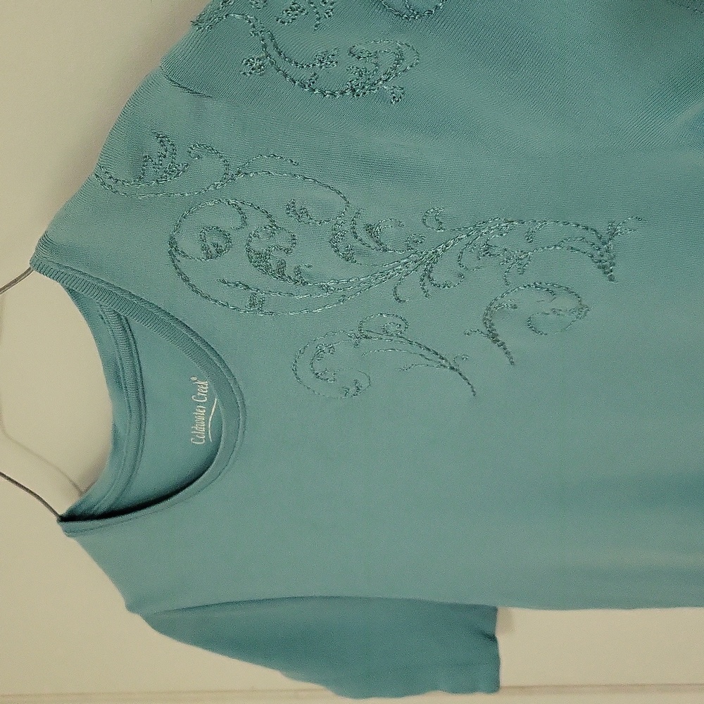 Coldwater Creek Top. X-Small.  Turquoise Blue. Embroidered Design.  Pima…